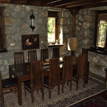 Dikencik Gospodarstwo wiejskie Uzumlu (Aegean)