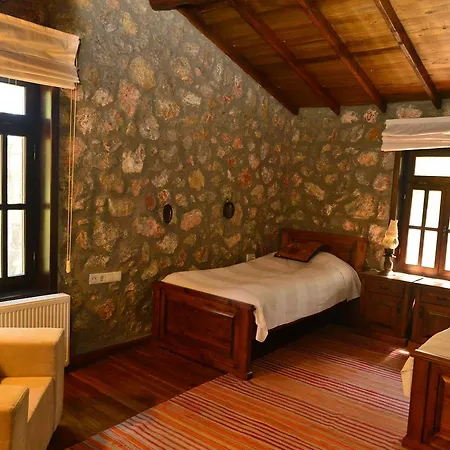 Dikencik Uzumlu (Aegean)